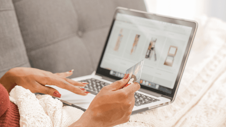 Come fare shopping I siti per comprare online a poco prezzo